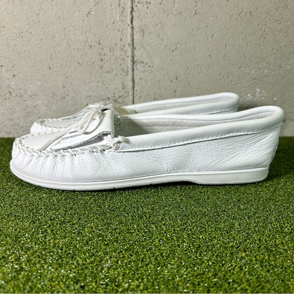 Minnetonka White Unbeaded Kiltie 204 Moccasin Loafer Shoes Women’s 11 - Picture 3 of 8
